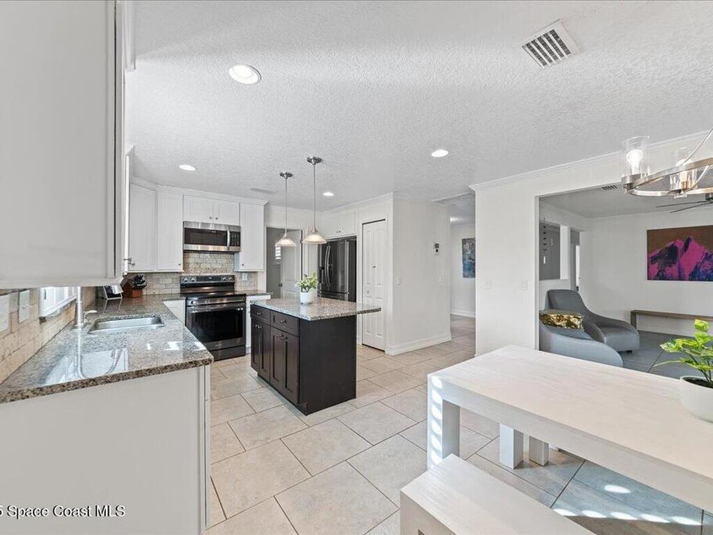 310 Franklyn Avenue, Indialantic, FL 32903