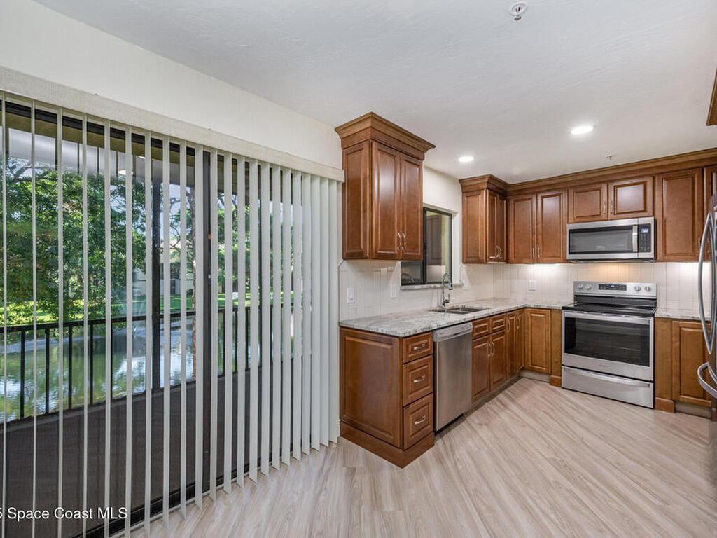 7808 Shadowood Drive, Melbourne, FL 32904