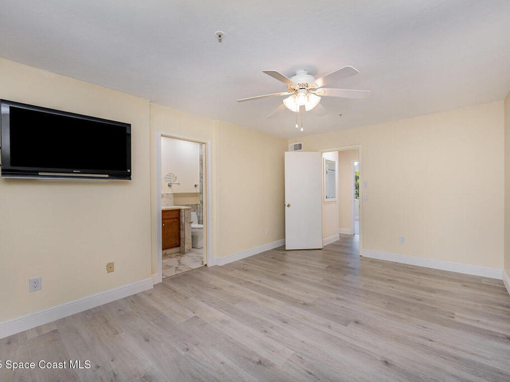 7808 Shadowood Drive, Melbourne, FL 32904