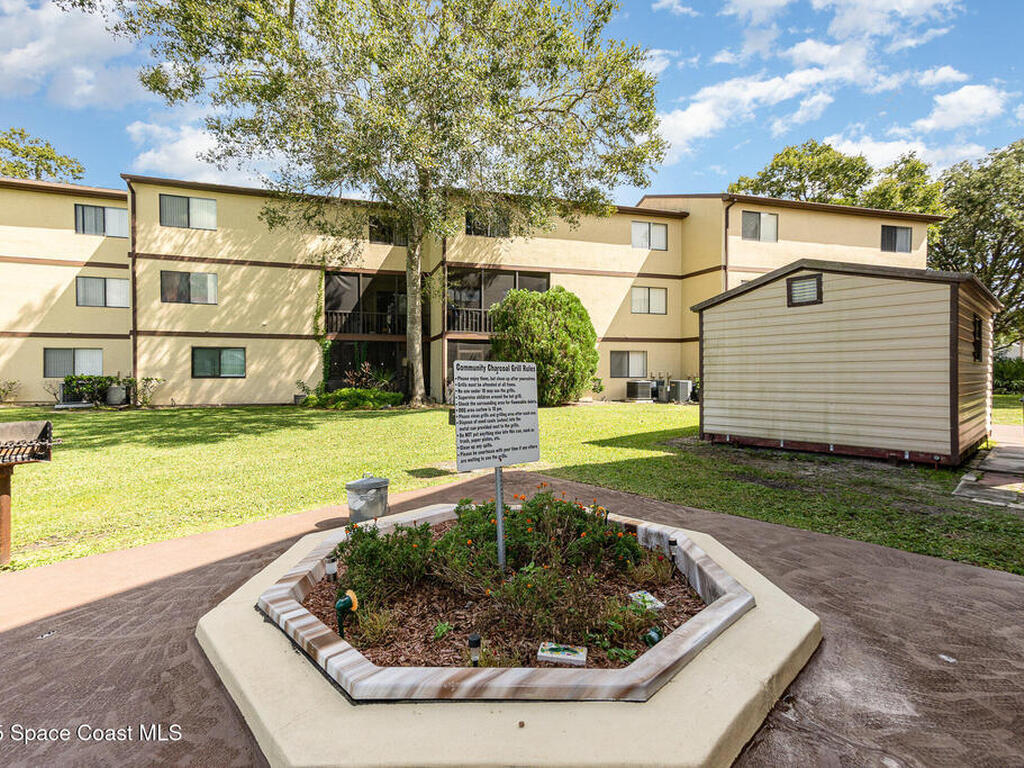 7808 Shadowood Drive, Melbourne, FL 32904