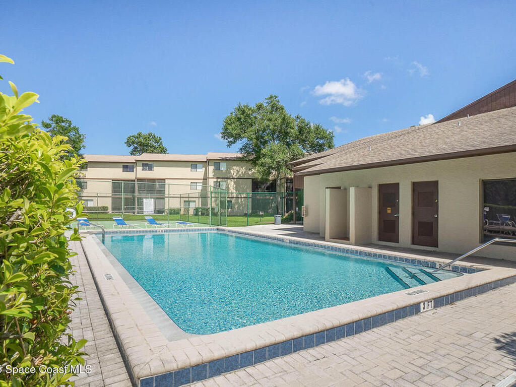 7808 Shadowood Drive, Melbourne, FL 32904