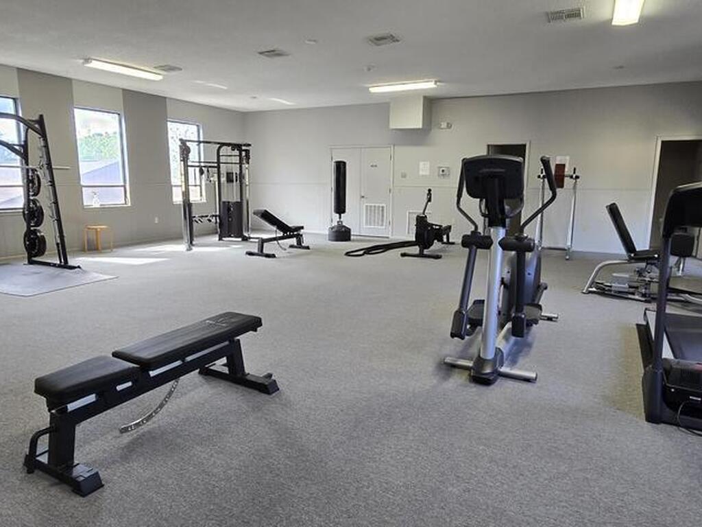 7808 Shadowood Drive, Melbourne, FL 32904