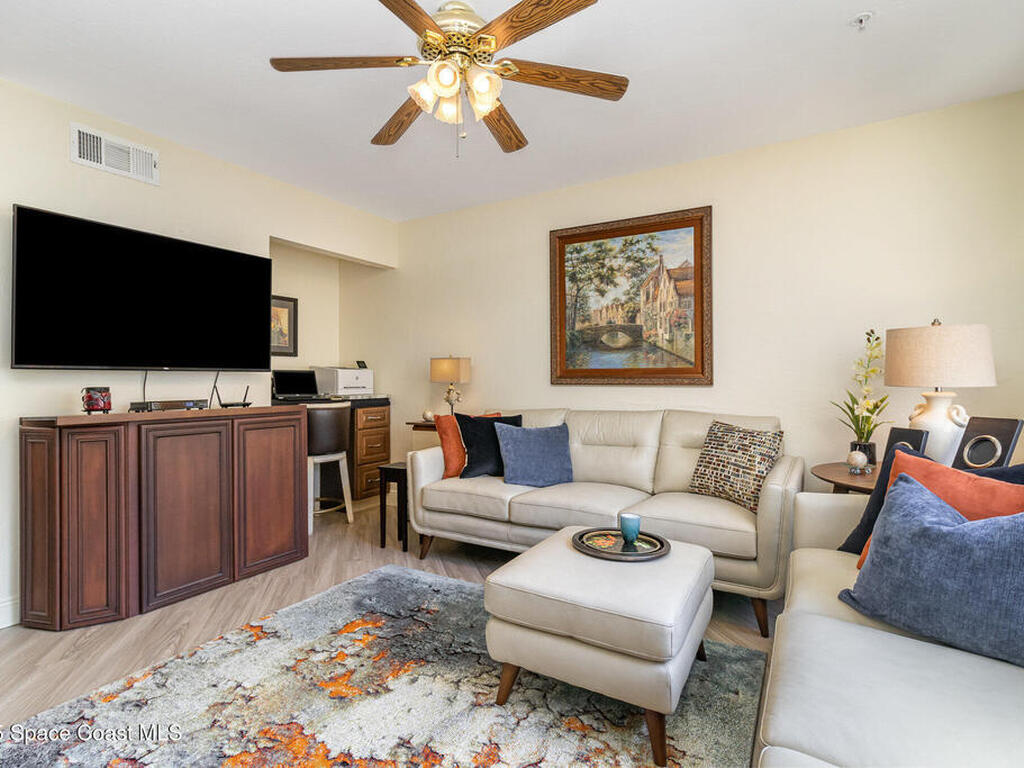 7808 Shadowood Drive, Melbourne, FL 32904