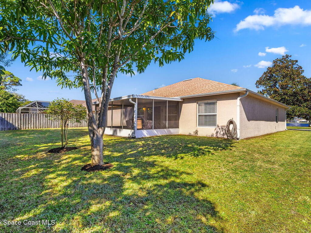 1015 Homewood Avenue, Suntree, FL 32940