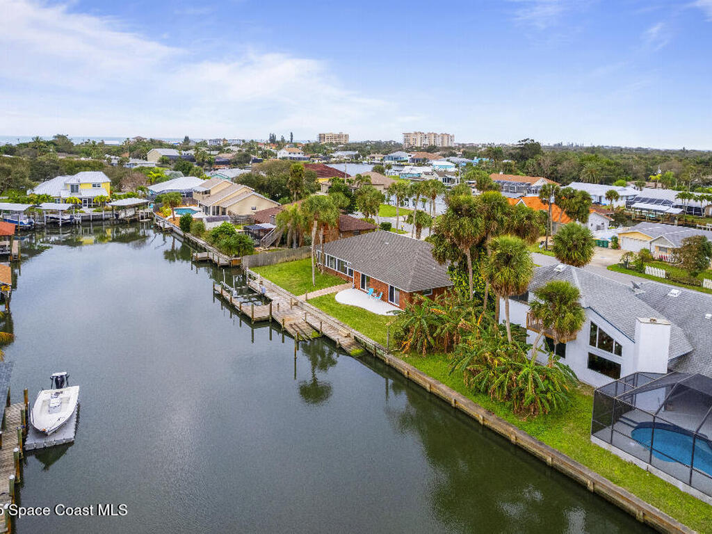 304 Arrowhead Lane, Melbourne Beach, FL 32951