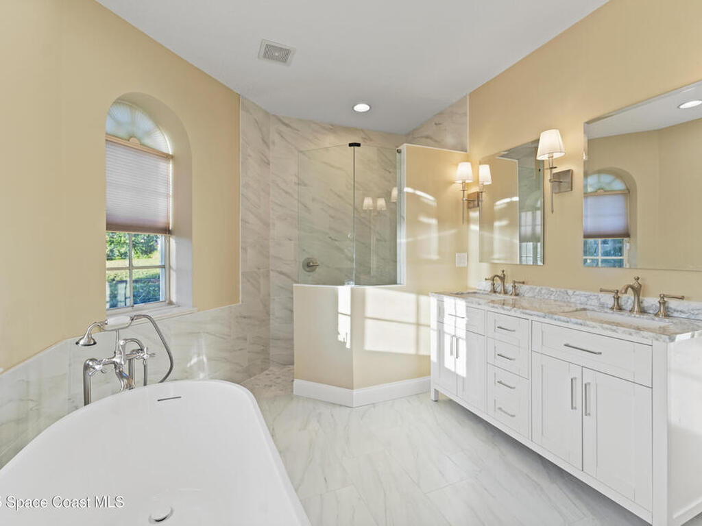 500 Hidden Hollow Drive, Merritt Island, FL 32952