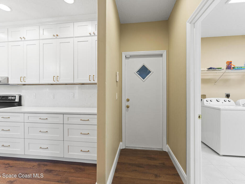 500 Hidden Hollow Drive, Merritt Island, FL 32952