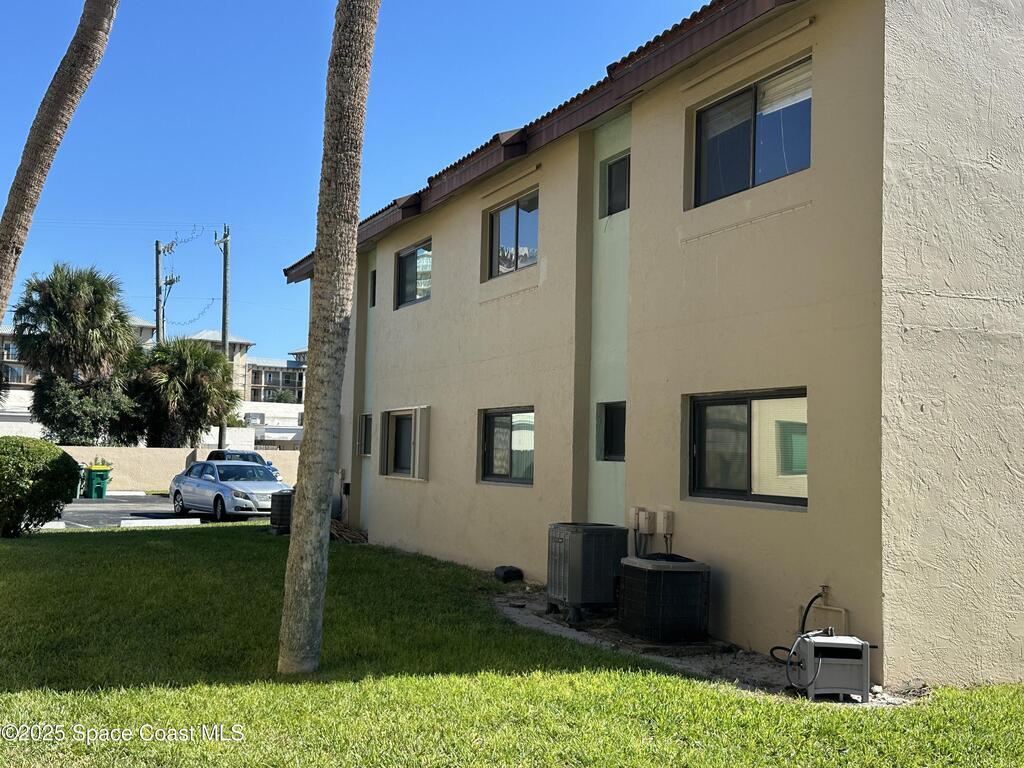 1145 N Shannon Avenue, Indialantic, FL 32903