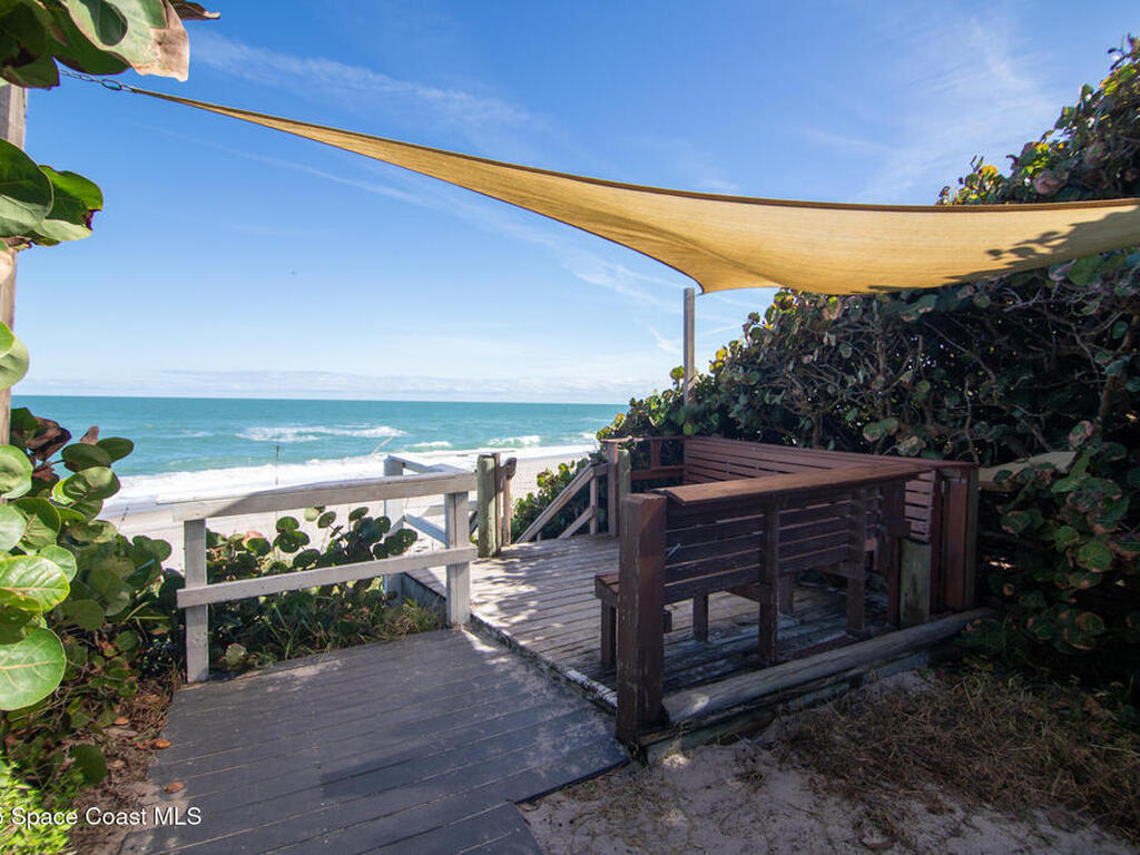 129 Casseekee Trail, Melbourne Beach, FL 32951