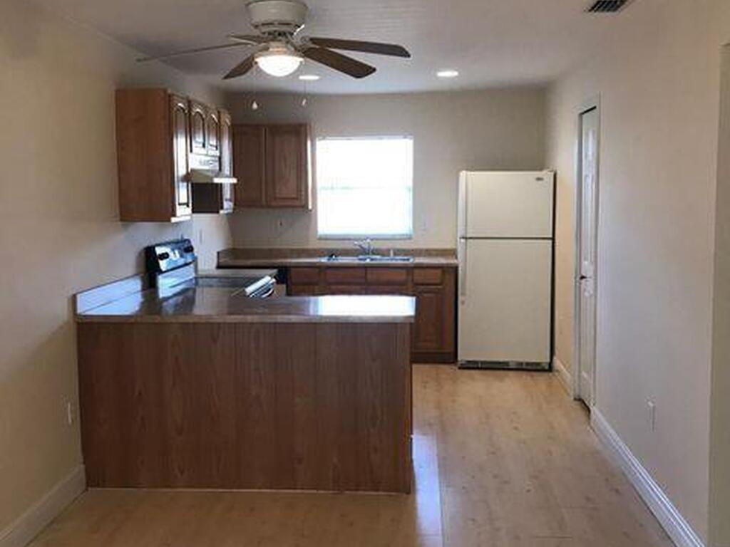 255 Ulster Lane, Melbourne, FL 32935