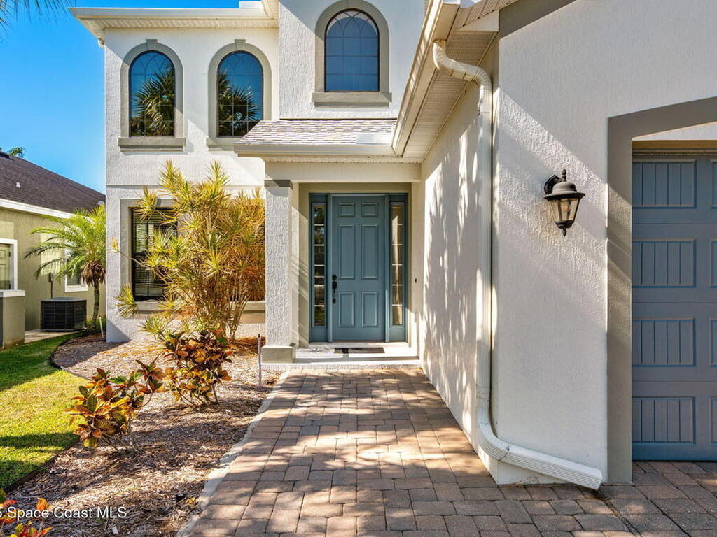 8522 Strom Park Drive, Melbourne, FL 32940