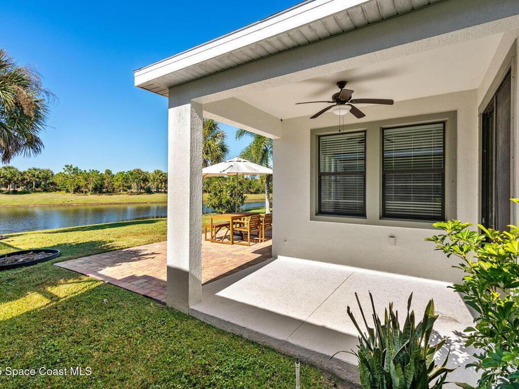 8522 Strom Park Drive, Melbourne, FL 32940