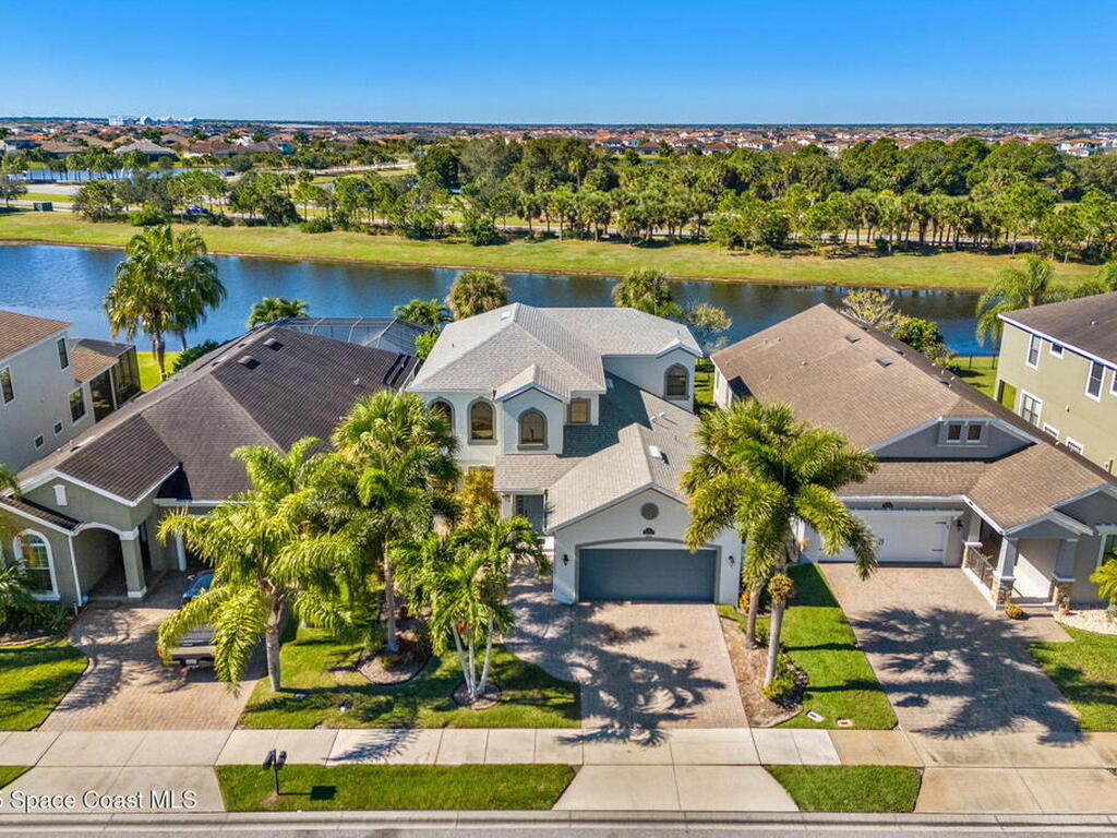 8522 Strom Park Drive, Melbourne, FL 32940