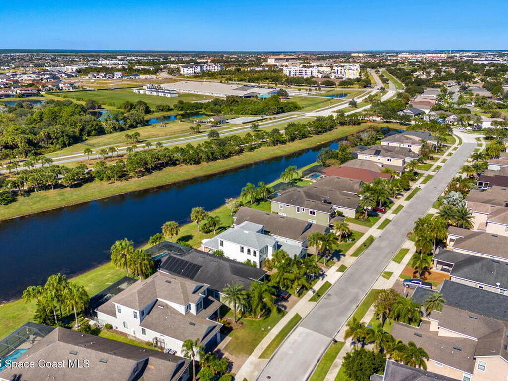 8522 Strom Park Drive, Melbourne, FL 32940