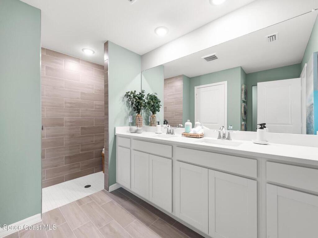 862 San Filippo Drive, Palm Bay, FL 32909