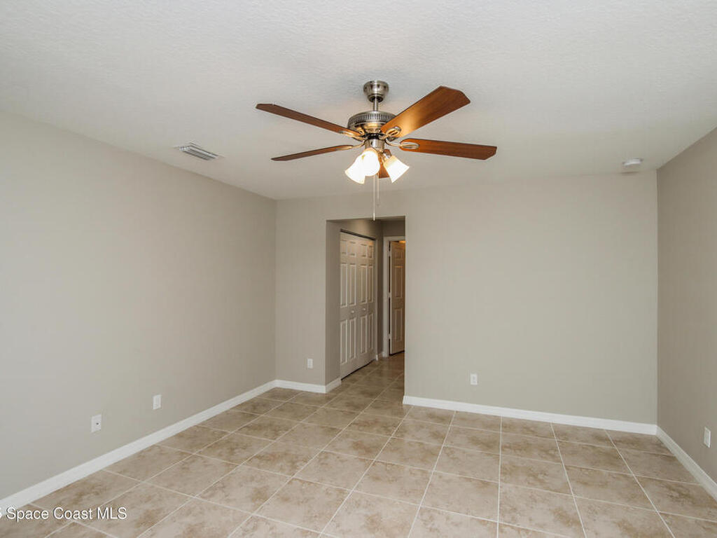 1124 Underhill Avenue, Palm Bay, FL 32909