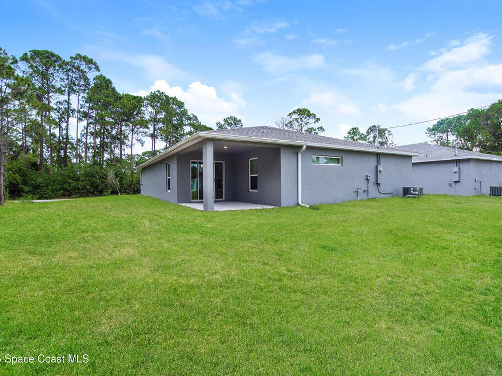 1124 Underhill Avenue, Palm Bay, FL 32909