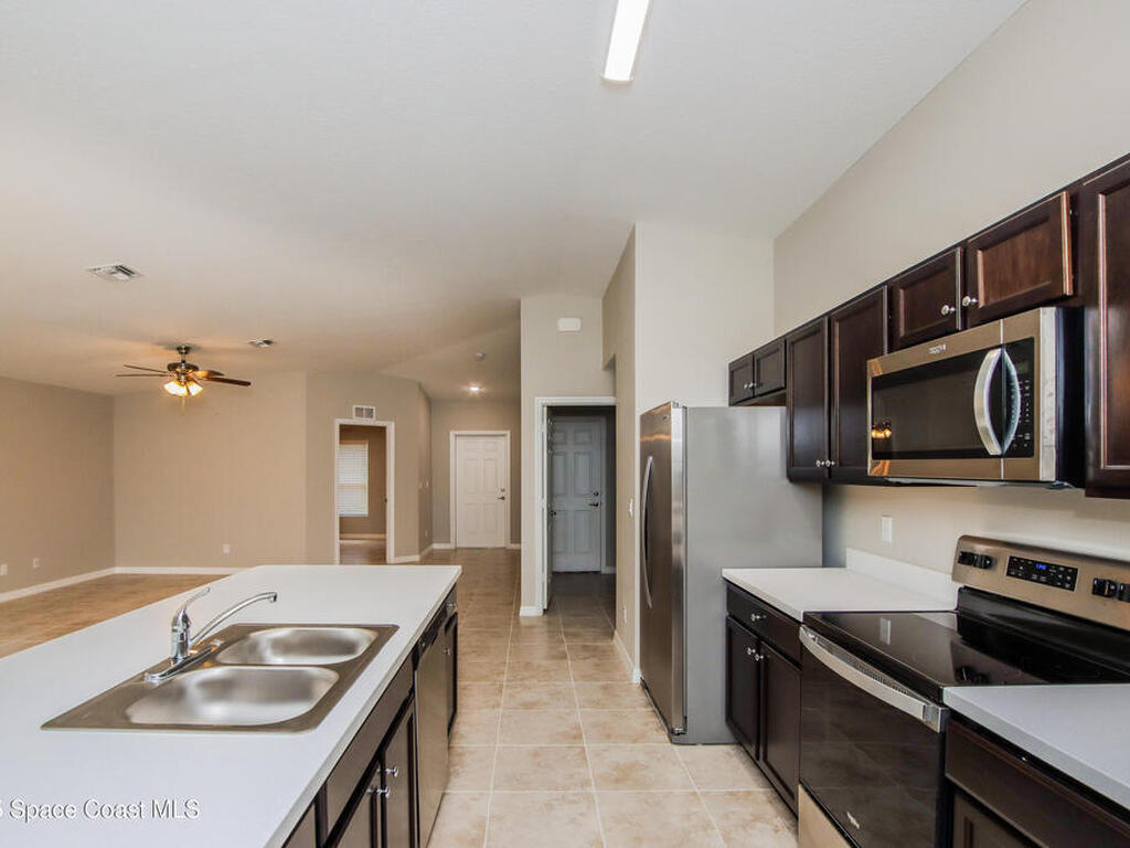 1124 Underhill Avenue, Palm Bay, FL 32909