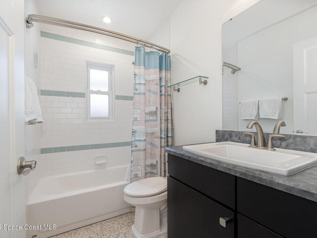 6203 Ridgewood Avenue, Cocoa Beach, FL 32931