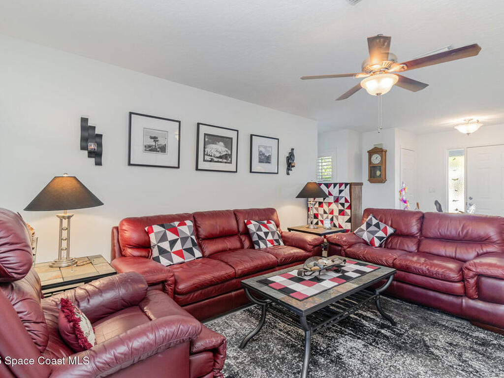 1290 Mayflower Avenue, Suntree, FL 32940