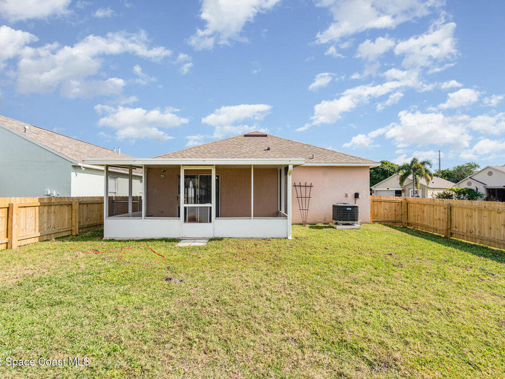 2188 Redwood Circle, Palm Bay, FL 32905