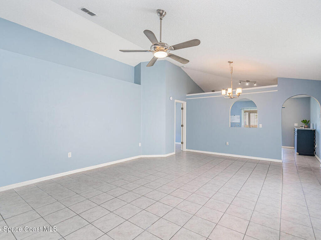 2188 Redwood Circle, Palm Bay, FL 32905