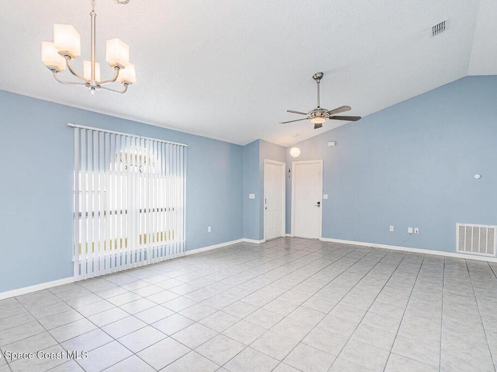 2188 Redwood Circle, Palm Bay, FL 32905