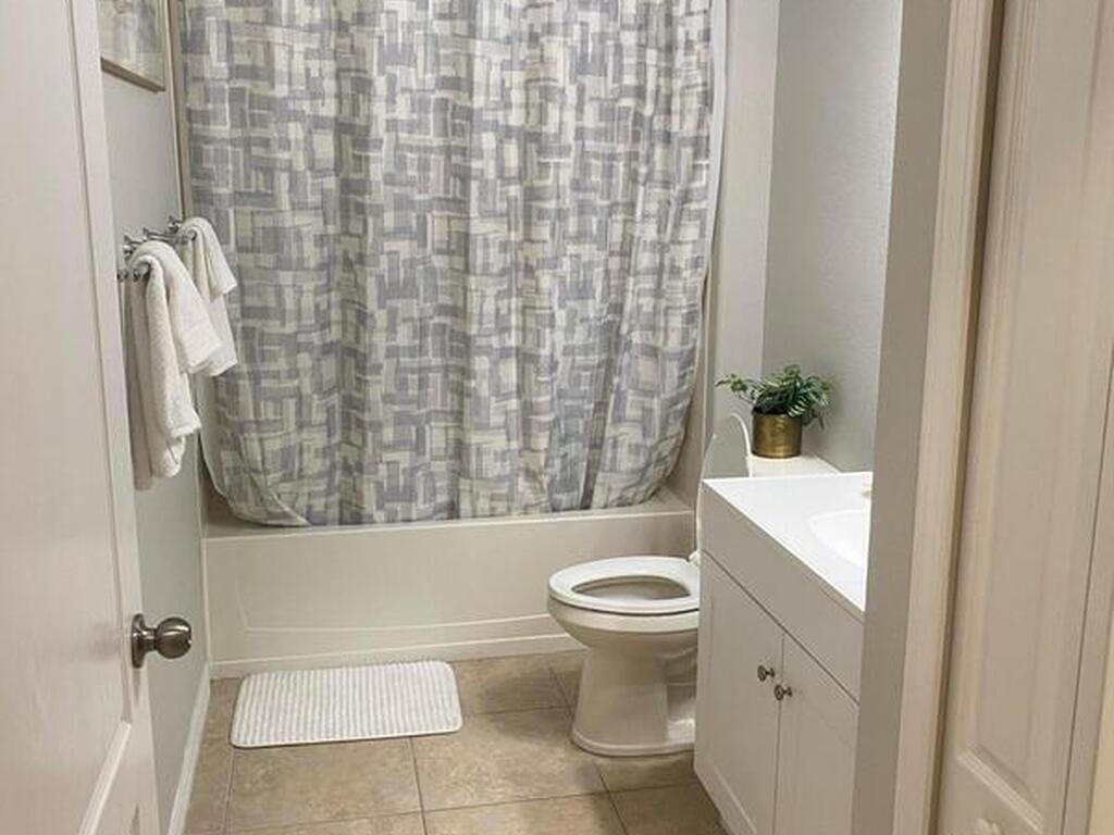 3715 Sansome Circle, Melbourne, FL 32940