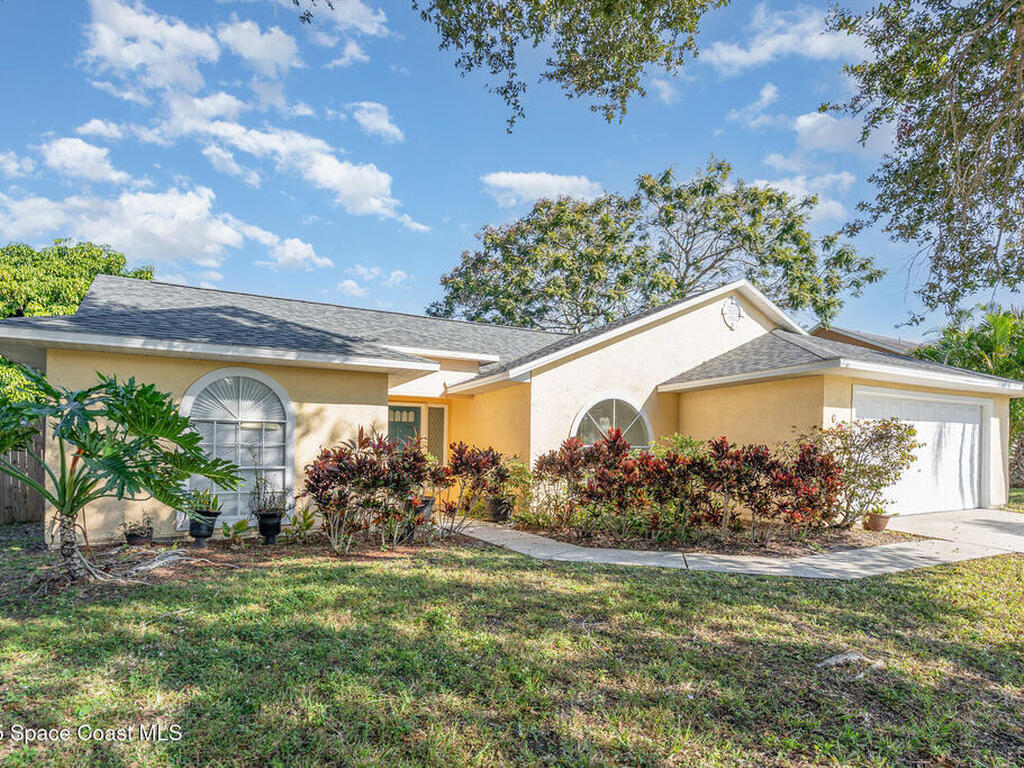636 Fishtail Palm Boulevard, Melbourne, FL 32901