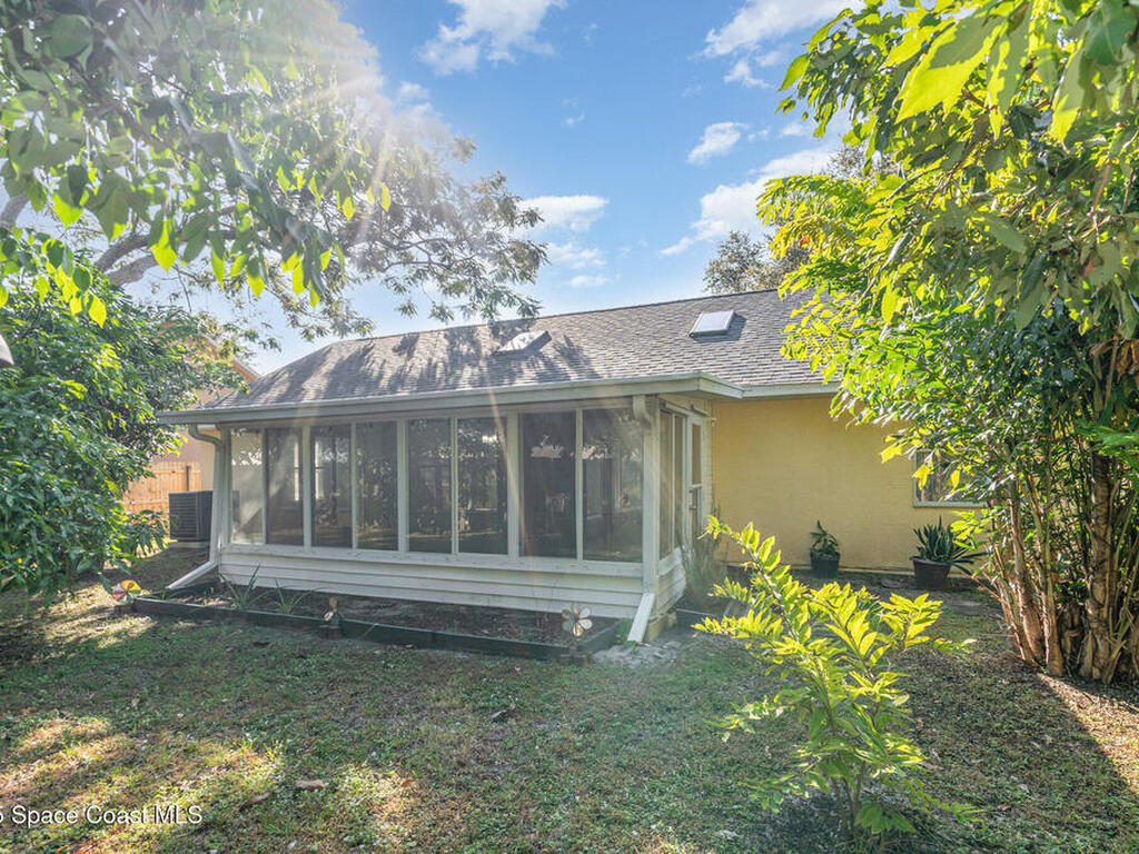 636 Fishtail Palm Boulevard, Melbourne, FL 32901