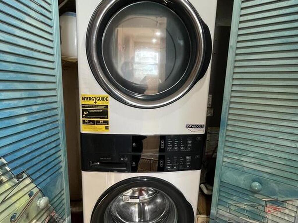 53 Vip Island Island, Grant-Valkaria, FL 32949