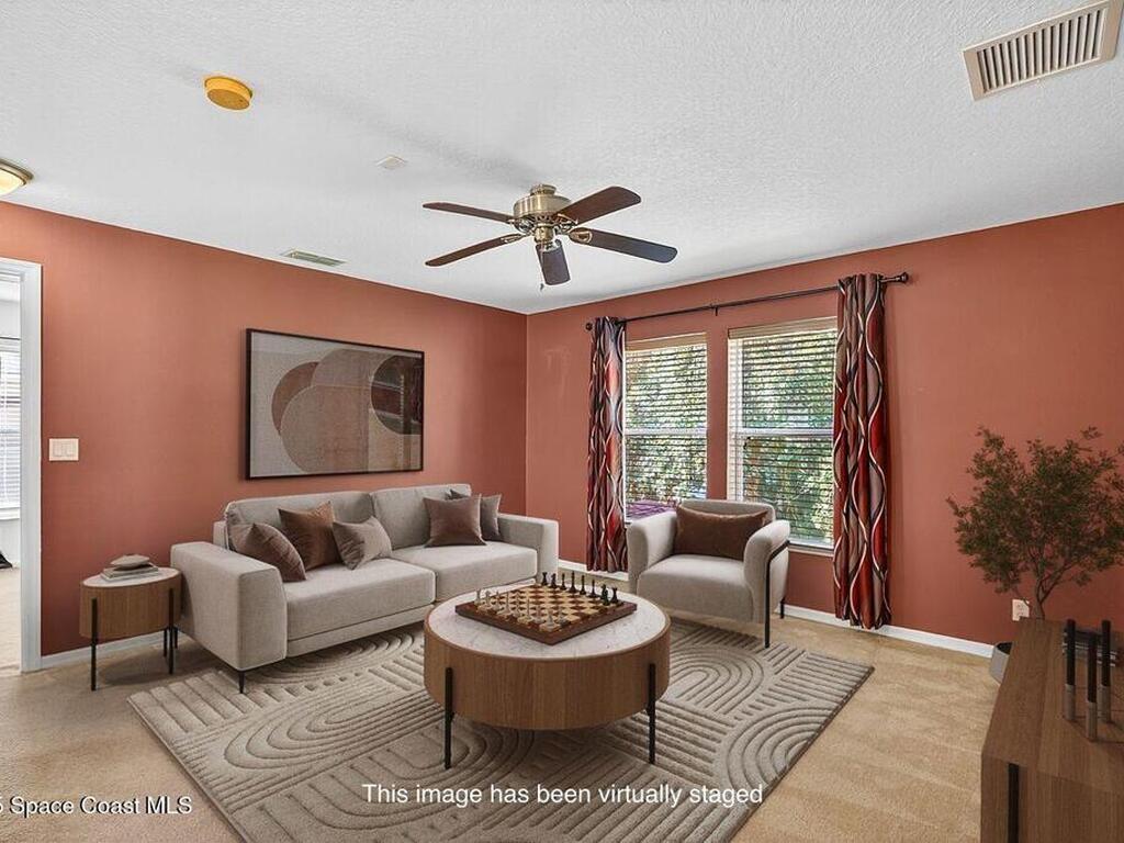 689 Carriage Lake Way, Vero Beach, FL 32968