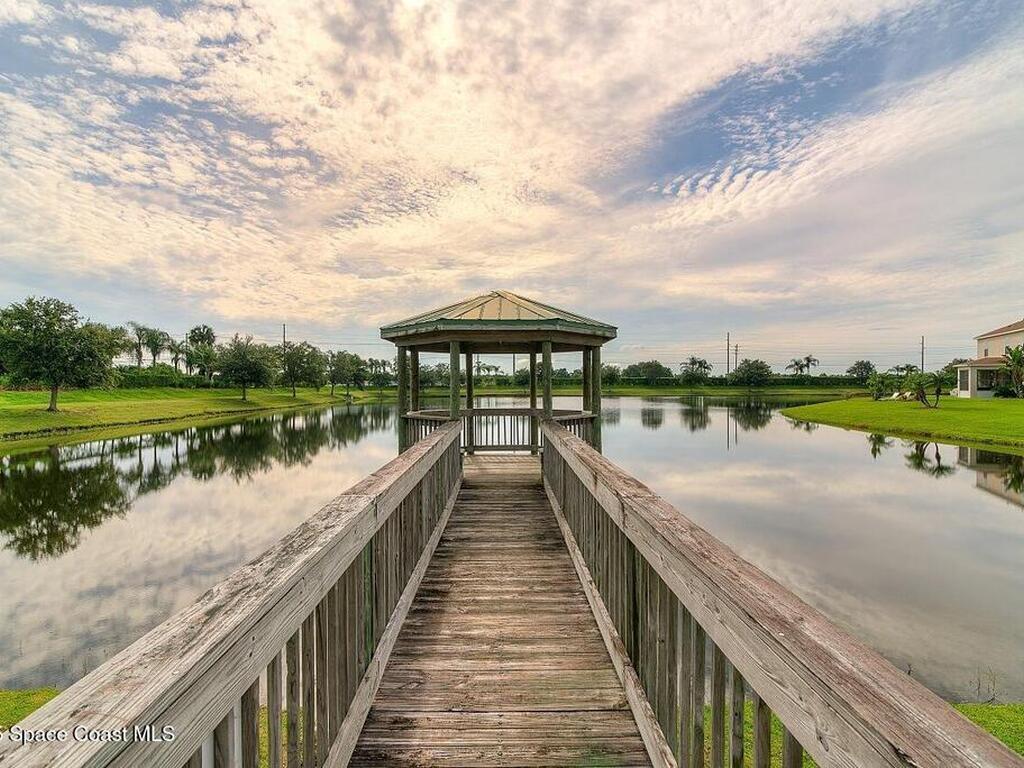 689 Carriage Lake Way, Vero Beach, FL 32968