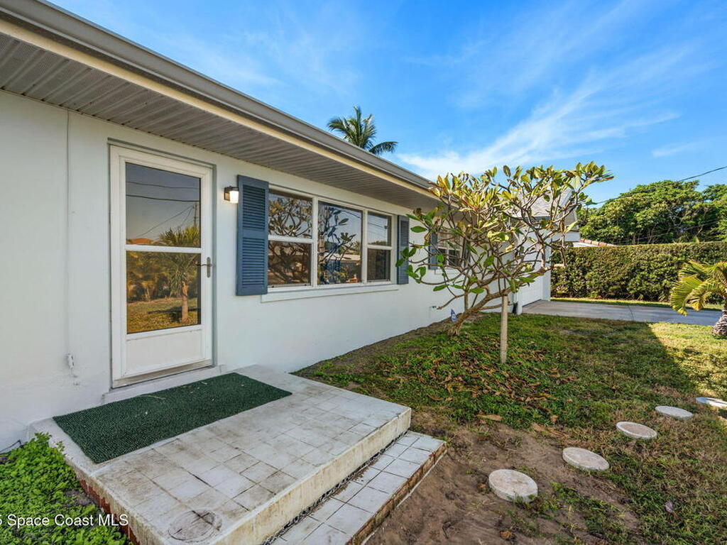107 Franklyn Avenue, Indialantic, FL 32903