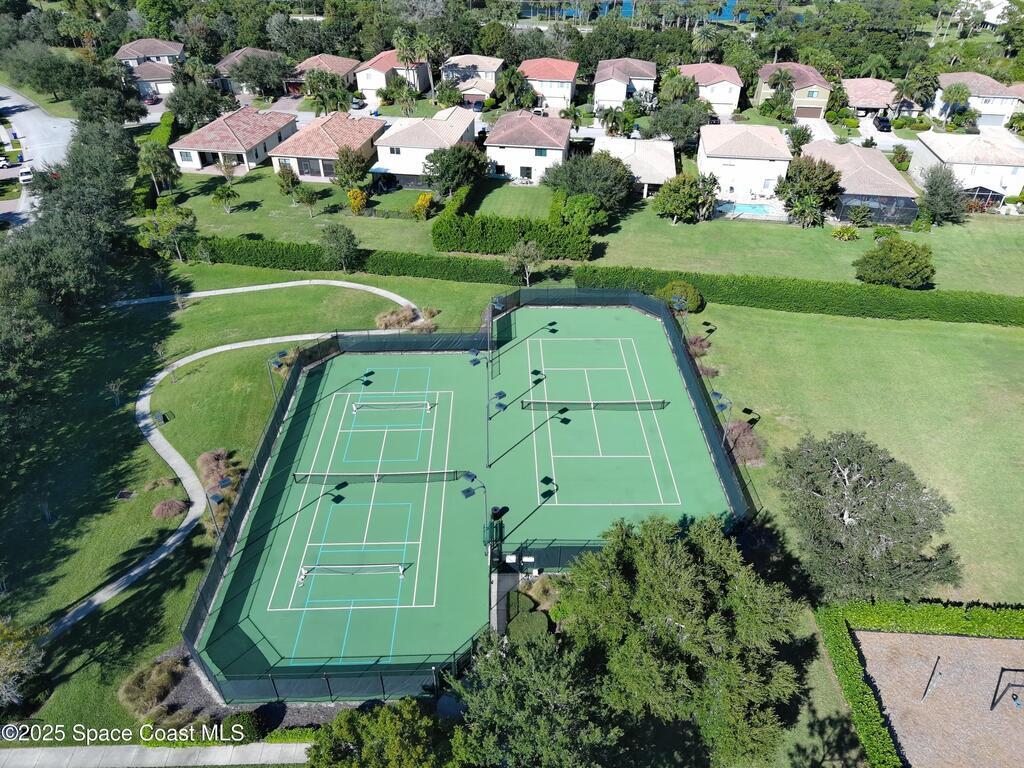 5595 45th Avenue, Vero Beach, FL 32967