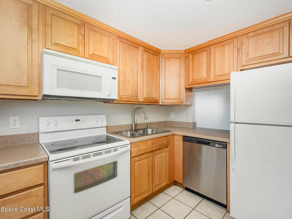 2935 Thrush Drive, Melbourne, FL 32935