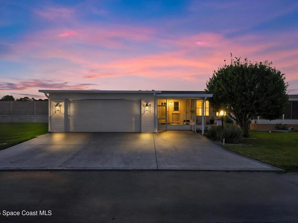 595 Outer Drive, Cocoa, FL 32926