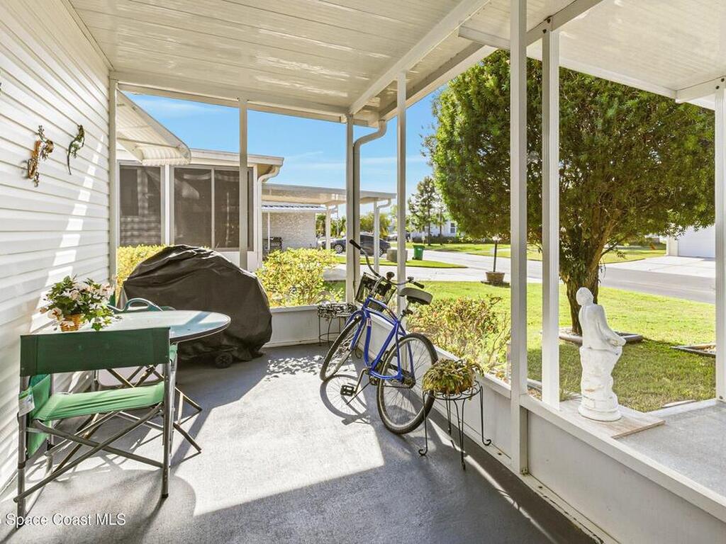 595 Outer Drive, Cocoa, FL 32926