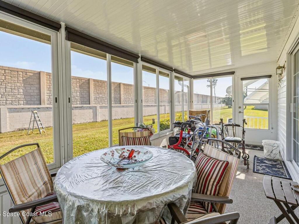 595 Outer Drive, Cocoa, FL 32926