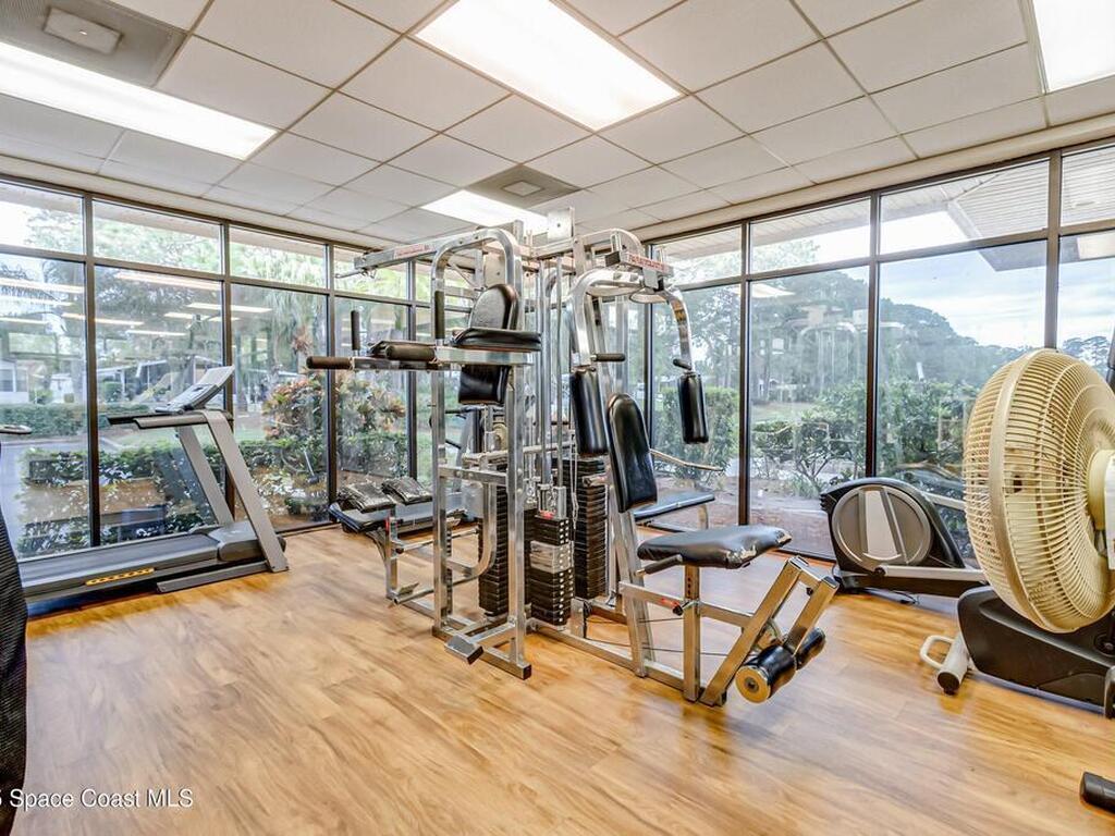 595 Outer Drive, Cocoa, FL 32926