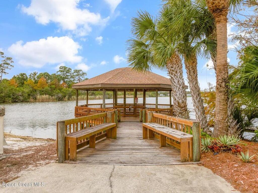 595 Outer Drive, Cocoa, FL 32926