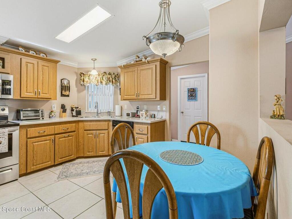 595 Outer Drive, Cocoa, FL 32926