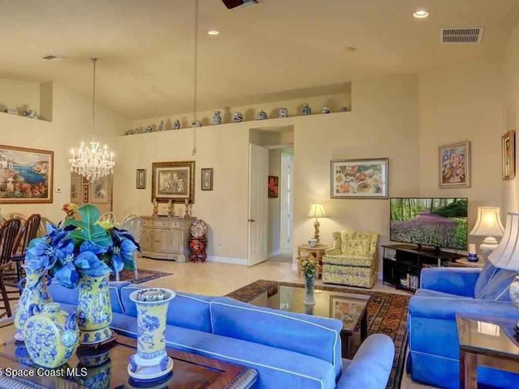 5561 57th Way, Vero Beach, FL 32967