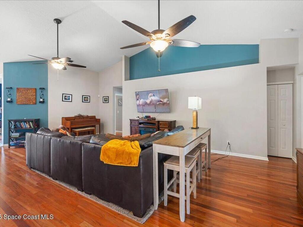 1235 Pemberton Trail, Palm Bay, FL 32907