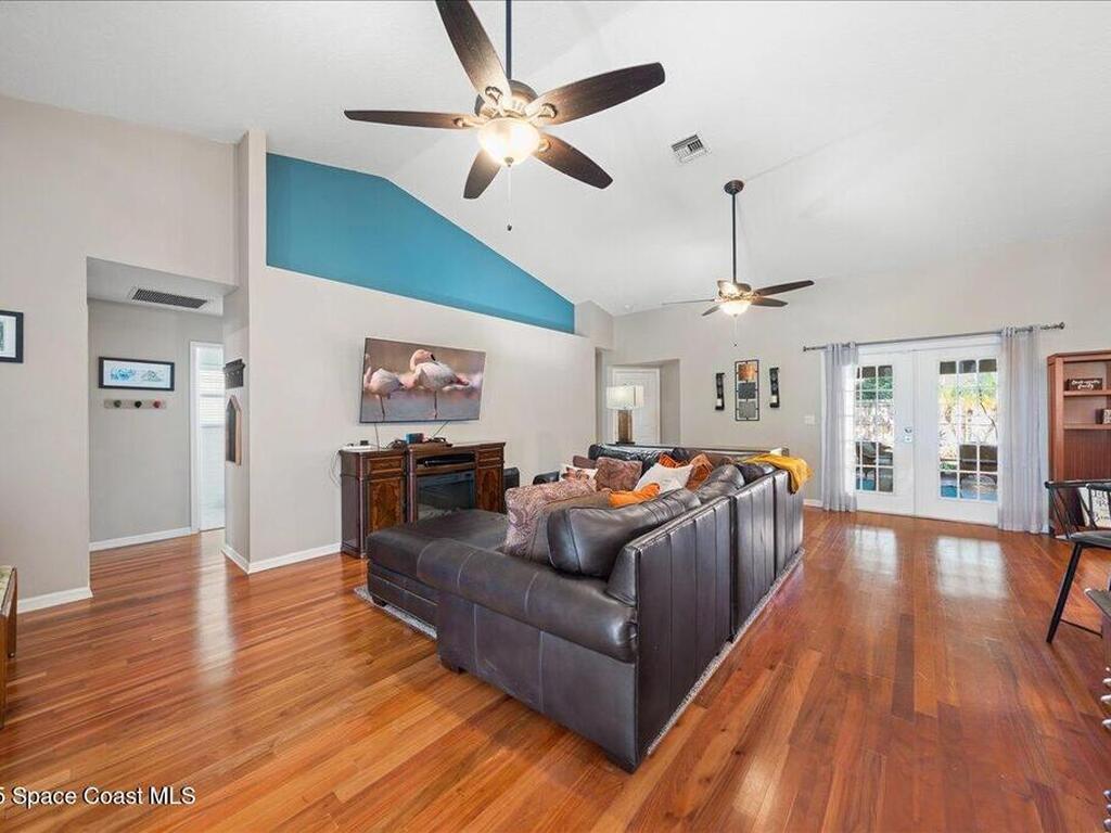 1235 Pemberton Trail, Palm Bay, FL 32907