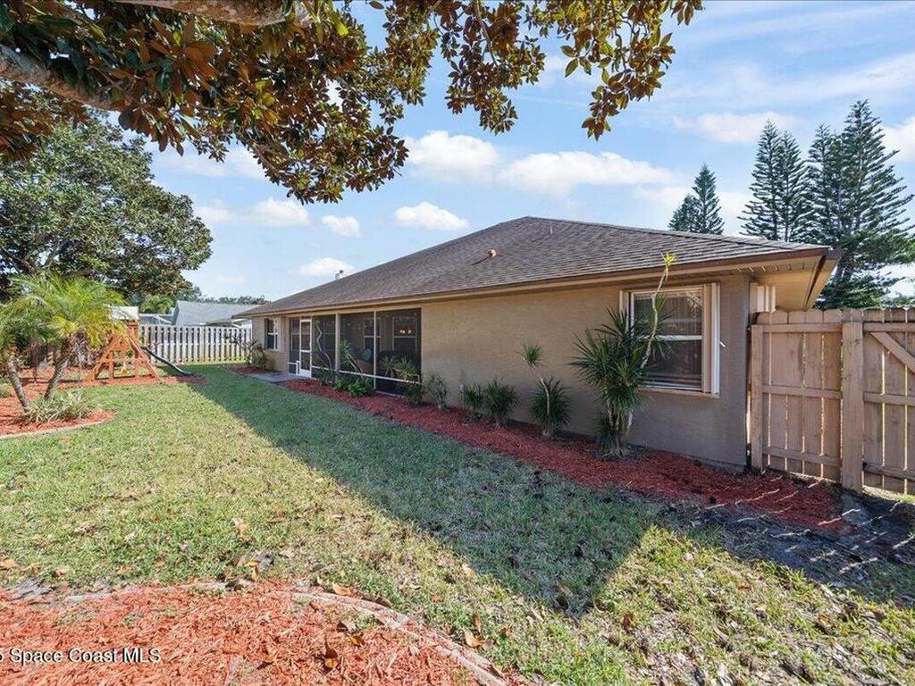 1235 Pemberton Trail, Palm Bay, FL 32907