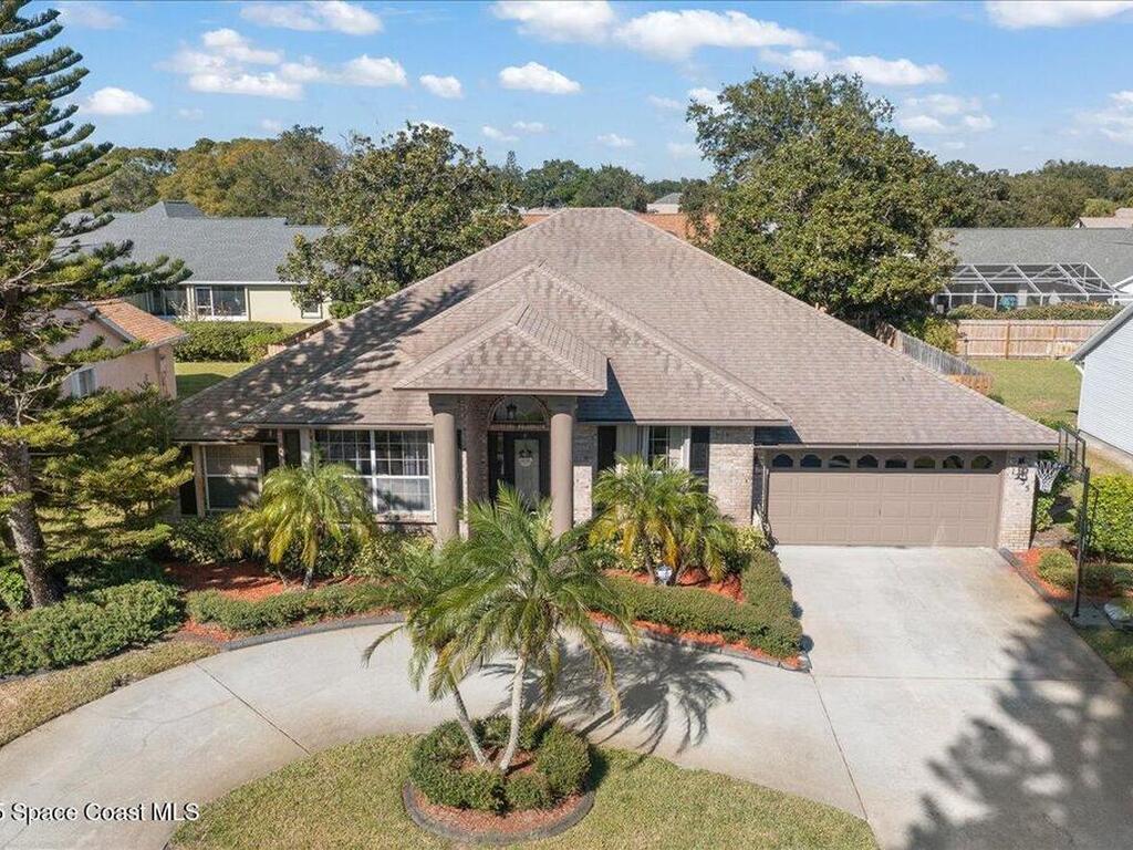 1235 Pemberton Trail, Palm Bay, FL 32907