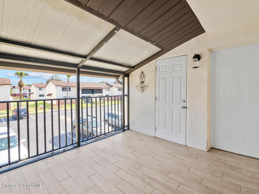 627 Ridge Club Drive, Melbourne, FL 32934