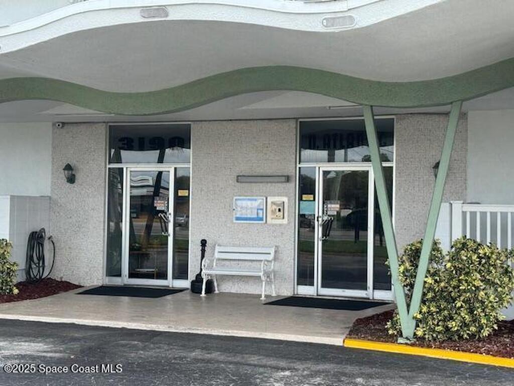3190 N Atlantic Avenue, Cocoa Beach, FL 32931