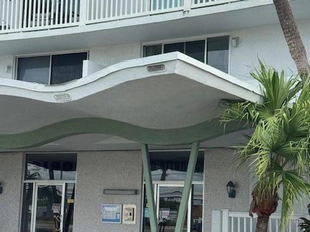 3190 N Atlantic Avenue, Cocoa Beach, FL 32931